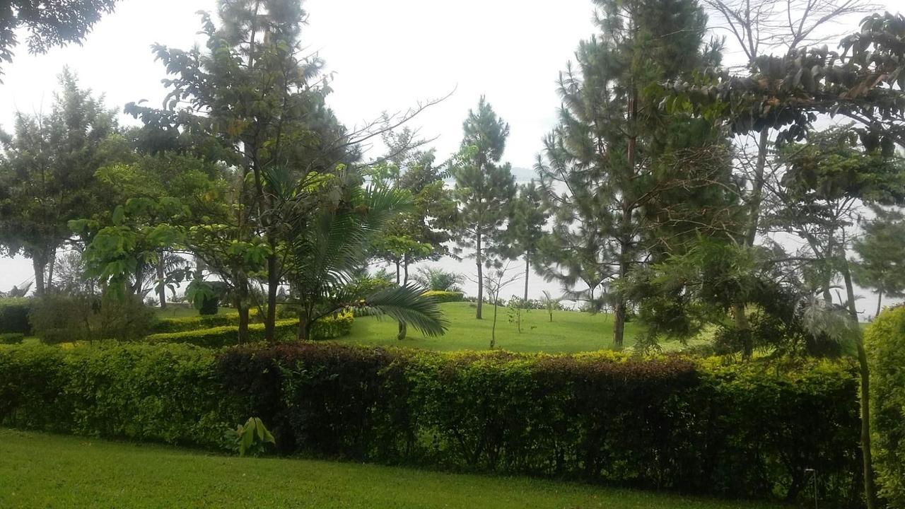 فندق Mpenjaفي  Lakeside Escape - Uganda المظهر الخارجي الصورة